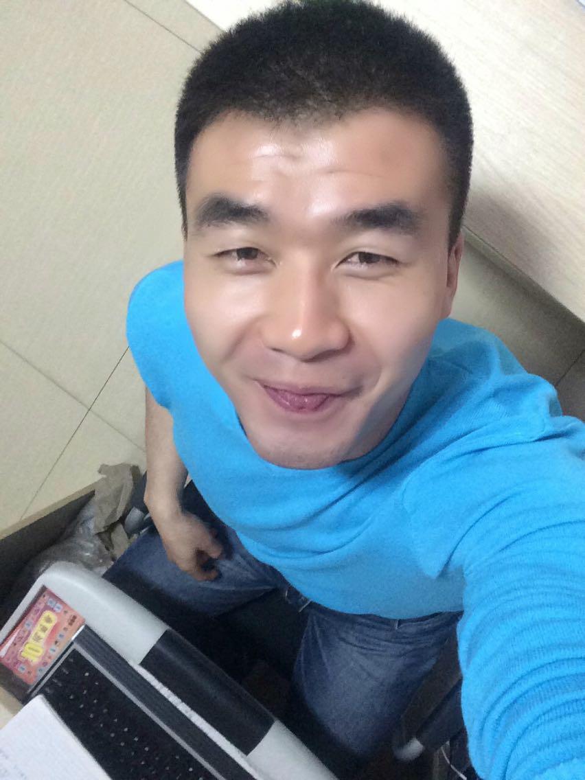 SEO陈小龙个人简介 真爱网