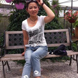 39岁离异女征婚照片(id:72907907)_湖北宜昌征婚交友