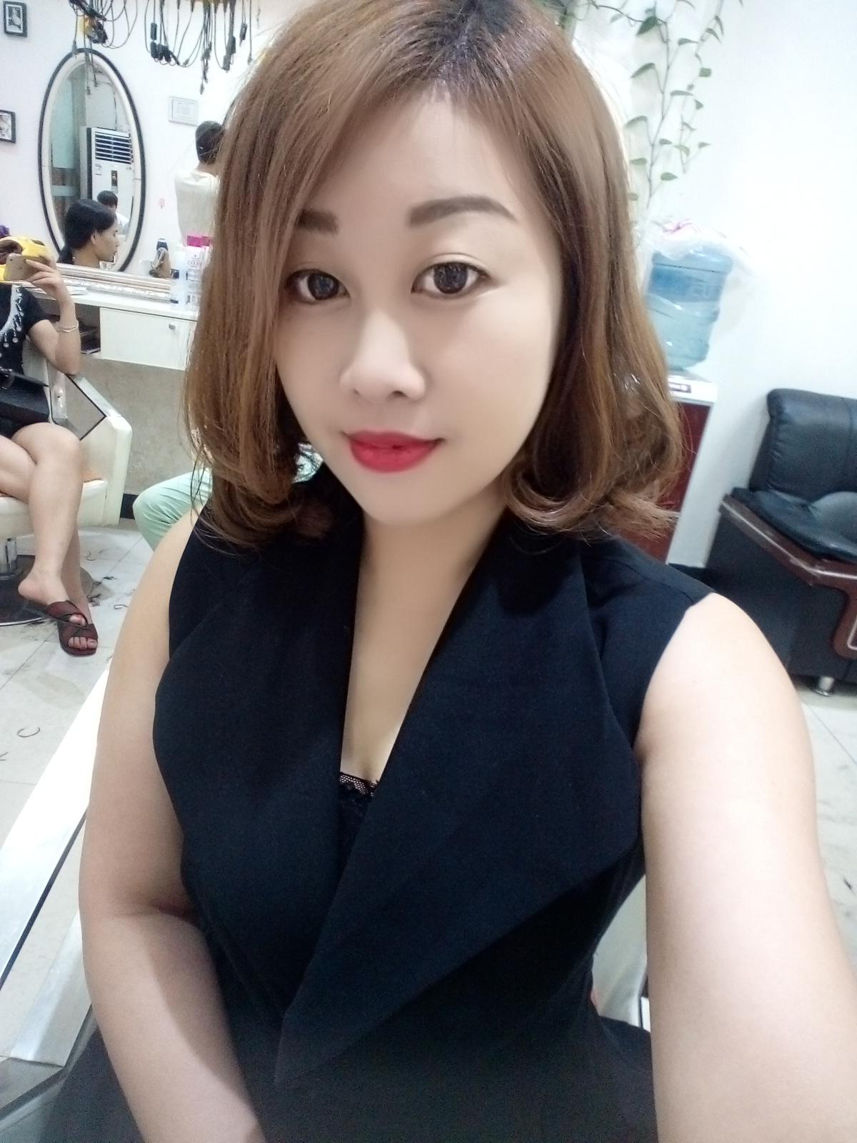 35岁离异女征婚照片(id:76456661)_广东广州征婚交友