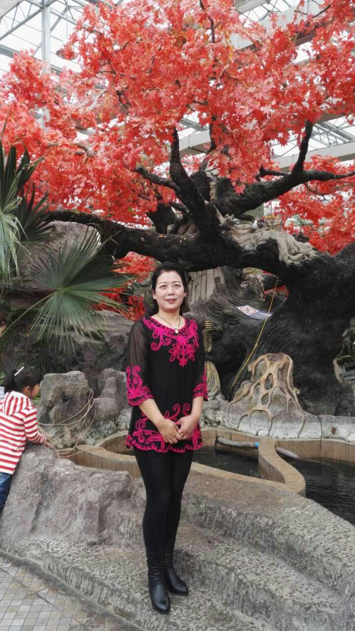 53岁离异女征婚照片(id:95377307)_安徽蚌埠征婚交友
