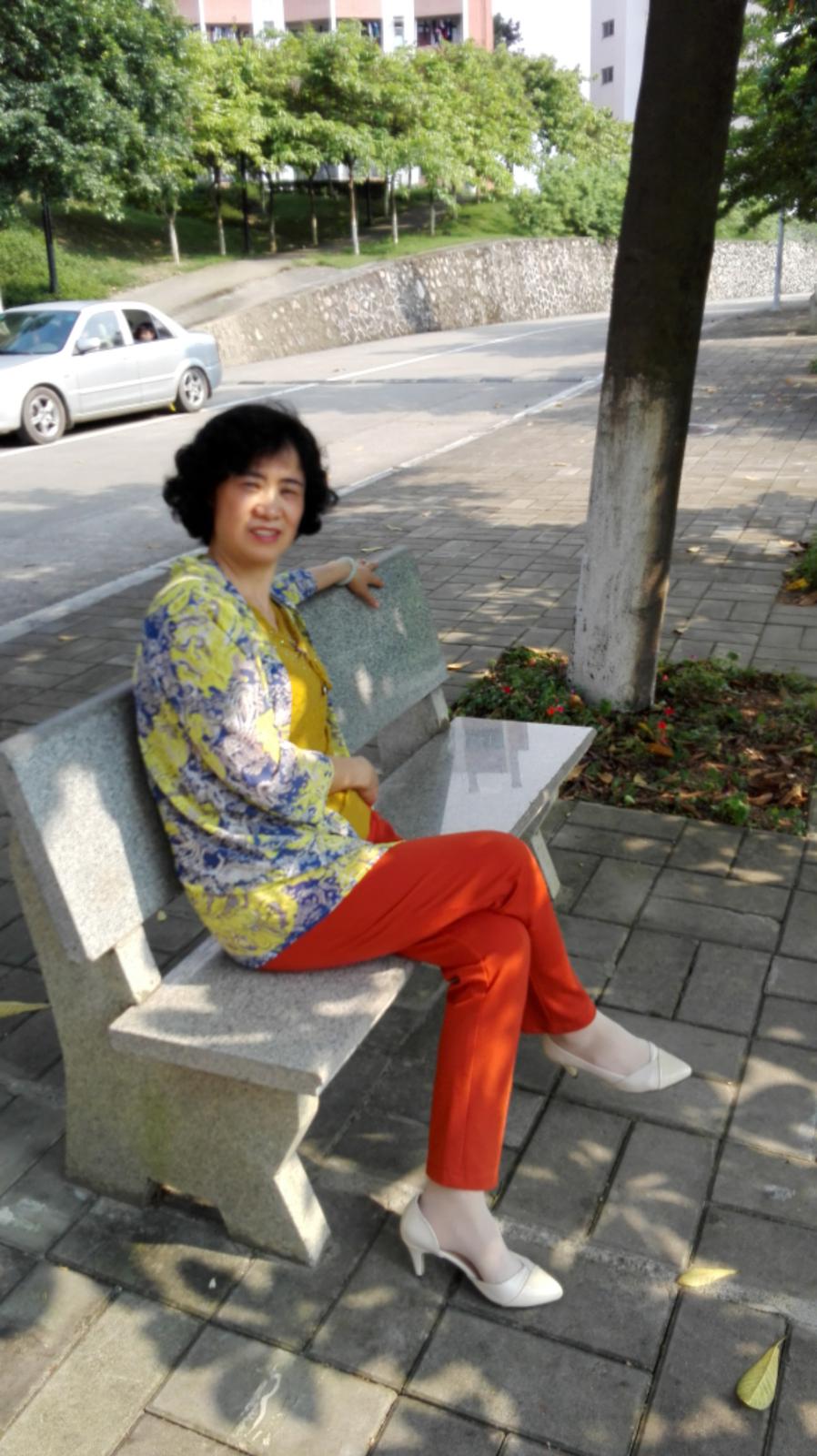 60岁离异女征婚照片(id:101743649)_广东中山征婚交友