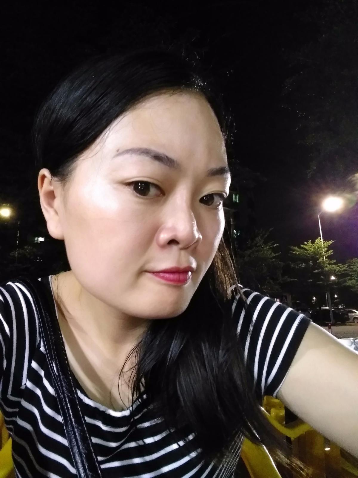 36岁离异女征婚照片(id:106522769)_上海征婚交友