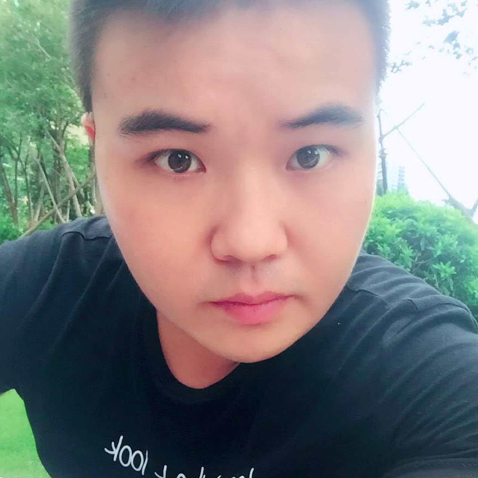 25岁未婚男征婚照片(id:107243483)_浙江台州征婚交友_珍爱网