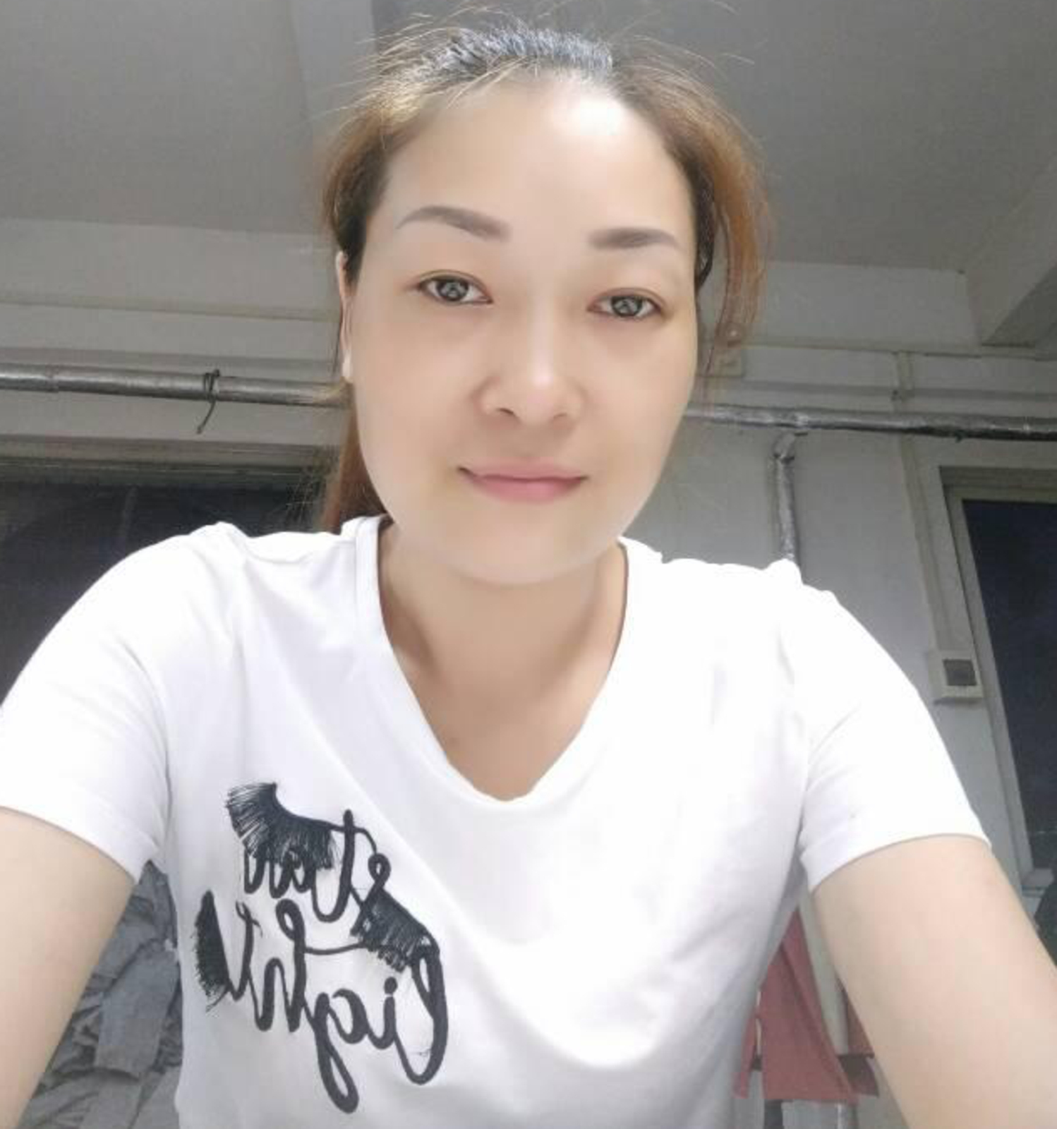 34岁离异女征婚照片(id:107560841)_广东广州征婚交友