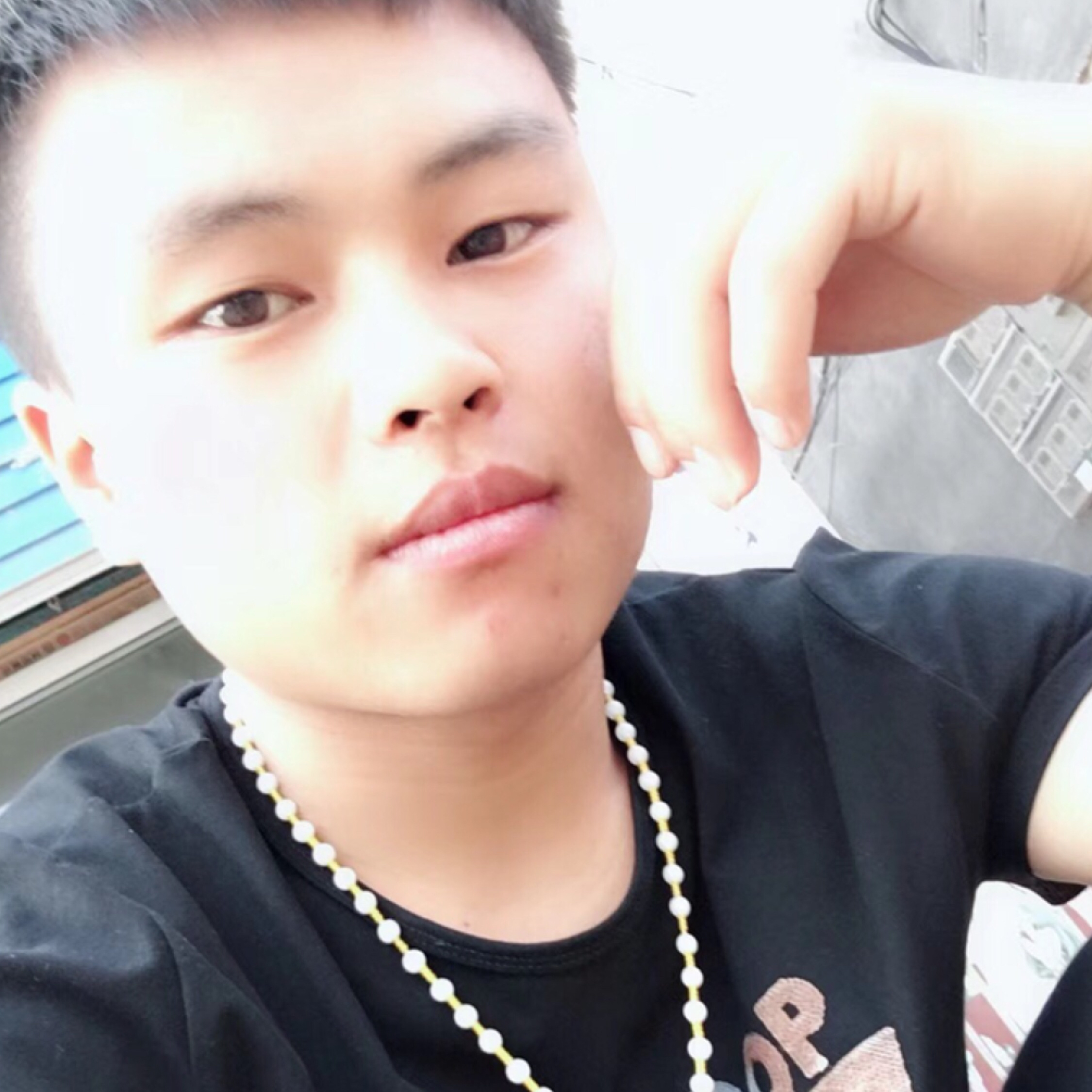 24岁未婚男征婚照片(id:1524793019)_河南濮阳征婚