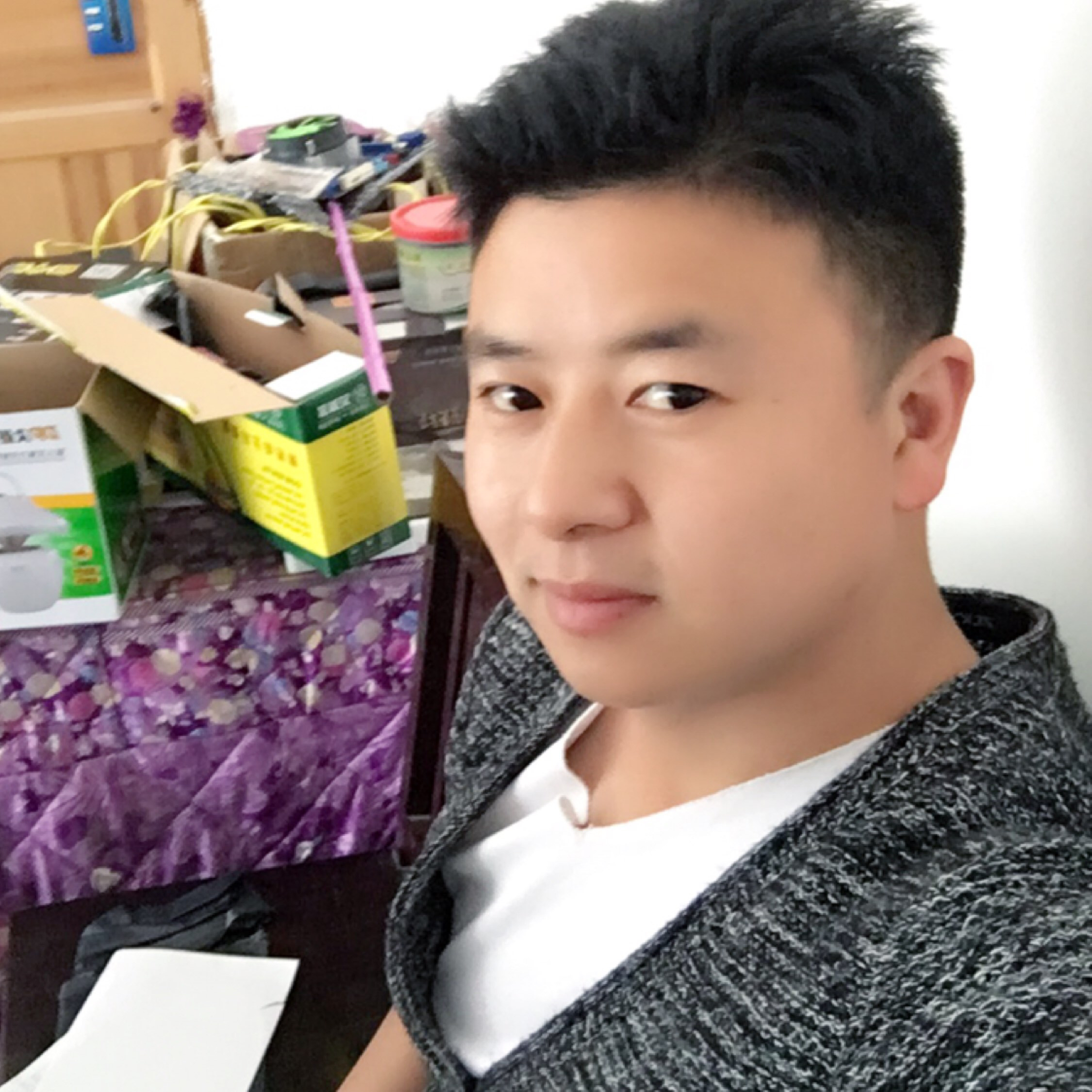 35岁左右成熟男士照片,80后男人照片大全大图 35岁未婚男征婚照片(id:1820736449)_重庆征婚交友
