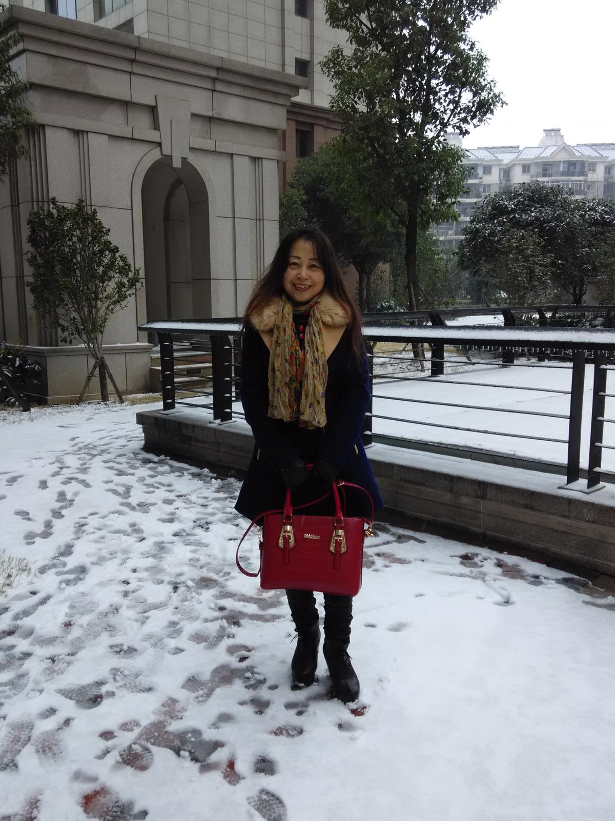 55岁离异女征婚照片(id:56196611)_湖北武汉征婚交友_珍爱网