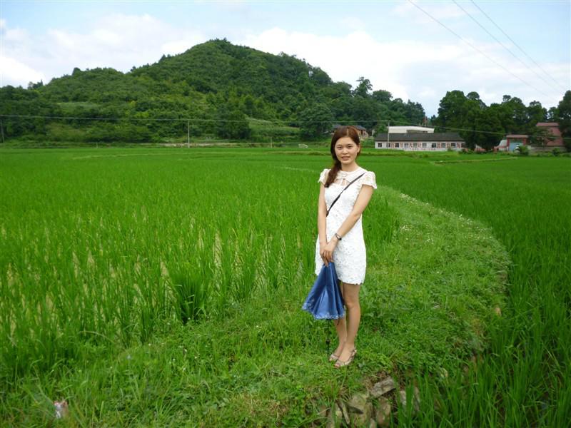 29岁未婚女征婚照片(id:59756261)_贵州黔南布依族苗族自治州征婚交友