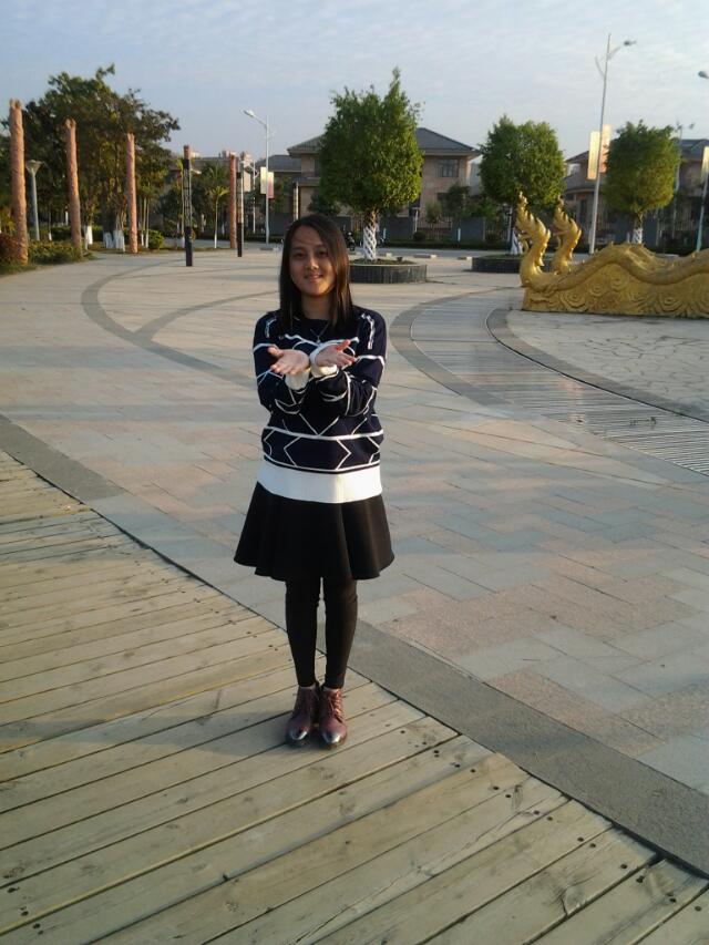 28岁未婚女征婚照片(id:61881365)_云南西双版纳傣族自治州征婚交友