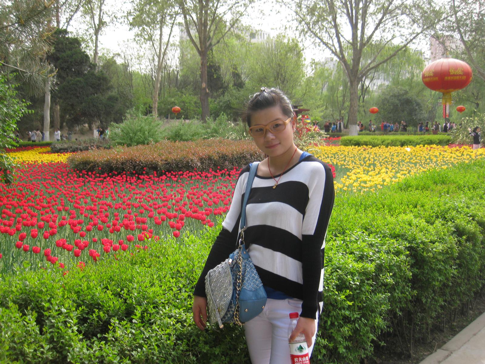 31岁未婚女征婚照片(id:63322757)_陕西西安征婚交友_珍爱网