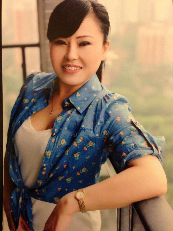 52岁离异女征婚照片(id:63417317)_重庆征婚交友_珍爱网