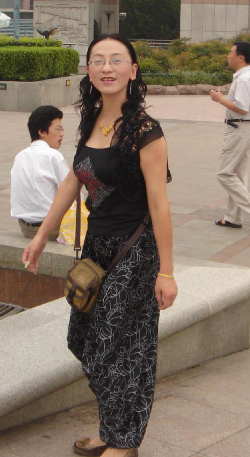 44岁未婚女征婚照片(id:63882491)_湖南岳阳征婚交友_珍爱网