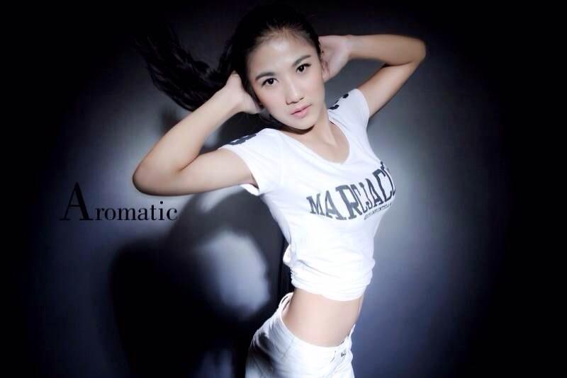 温柔女汉子照片