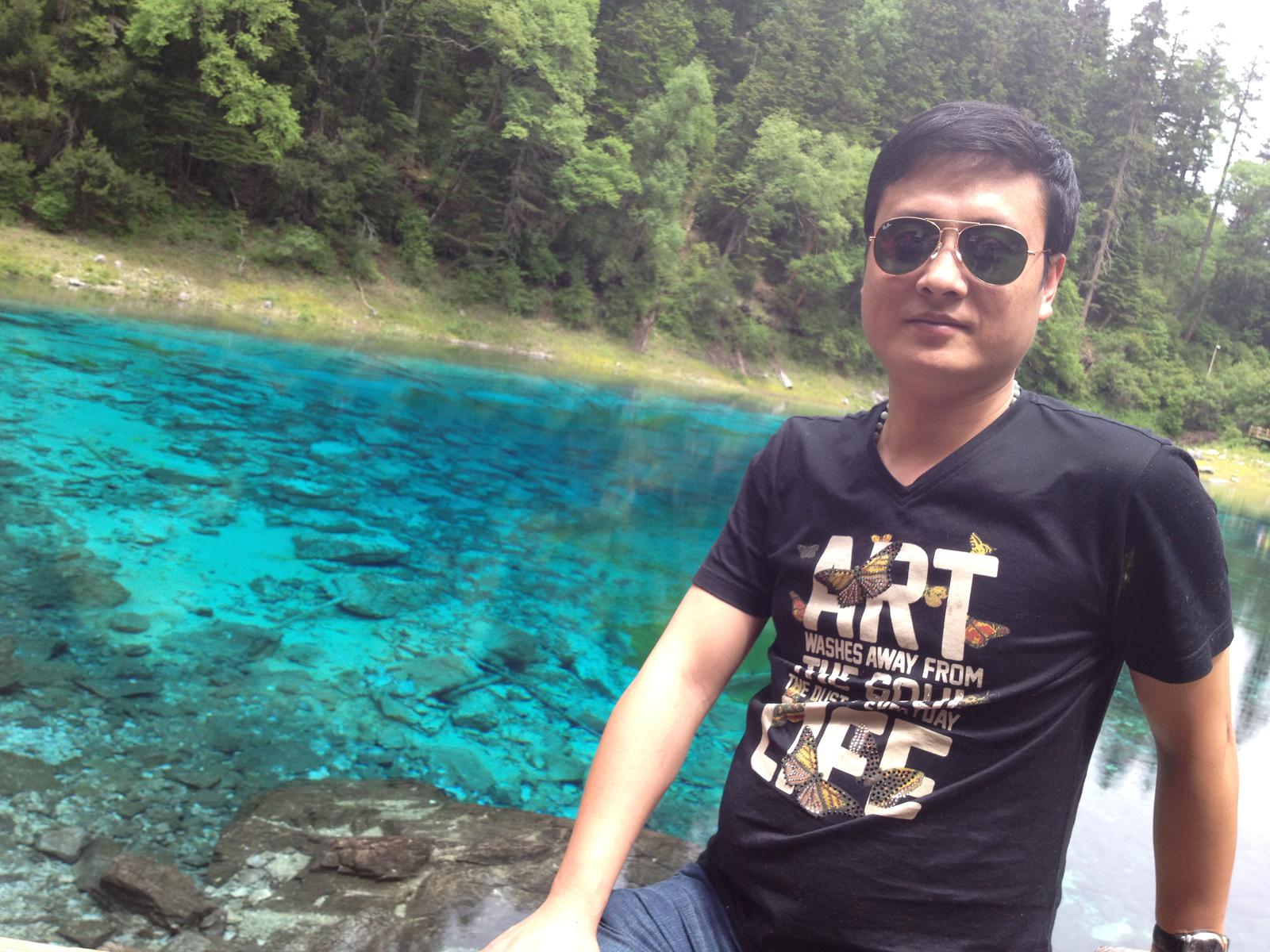 45岁离异男征婚照片(id:64984499)_浙江杭州征婚交友_珍爱网