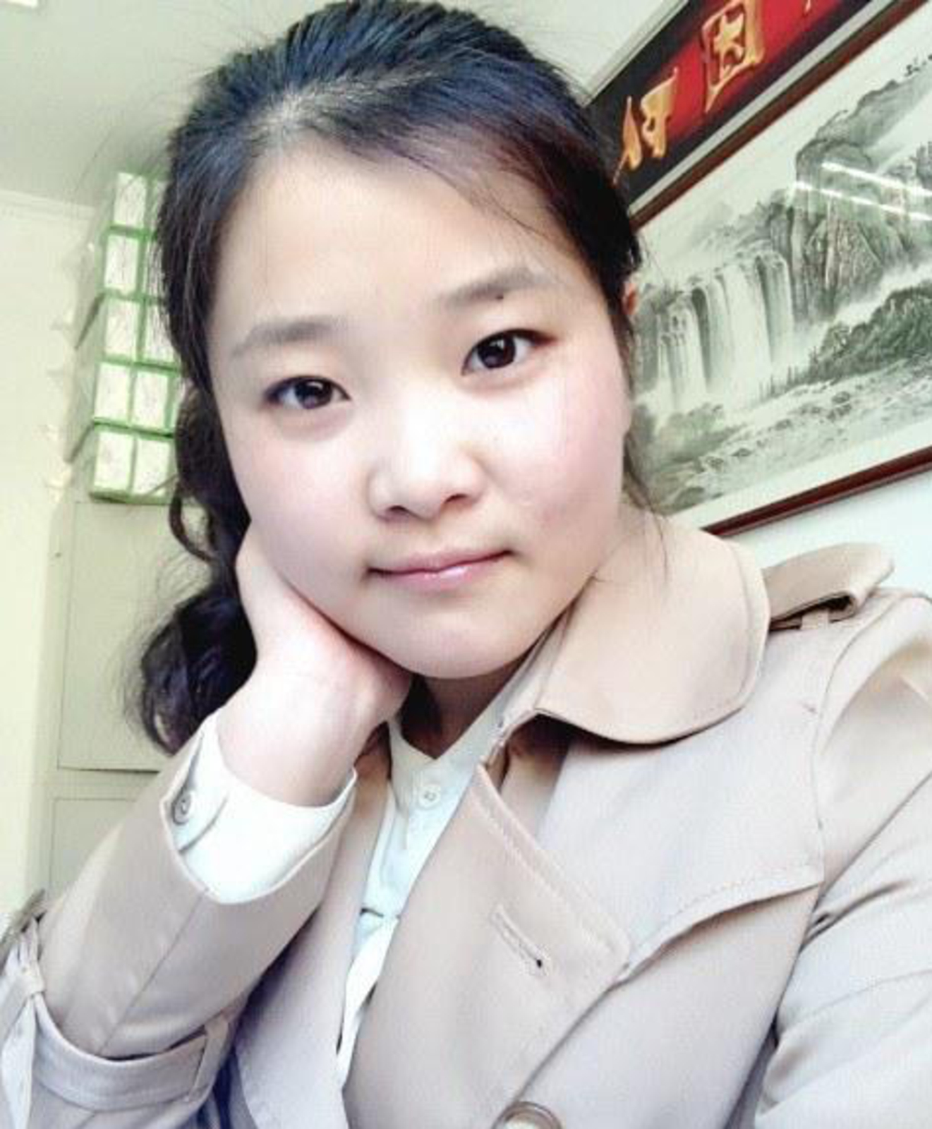 28岁未婚女征婚照片(id:65375189)_山东临沂征婚交友_珍爱网