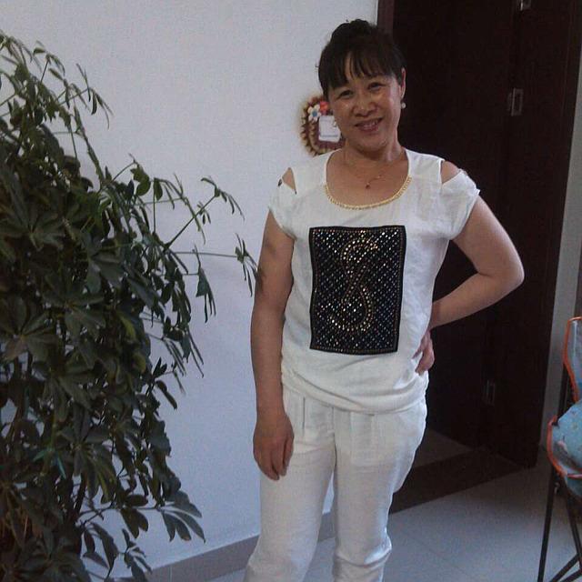 53岁离异女征婚照片(id:68574449)_内蒙古呼伦贝尔征婚交友_珍爱网