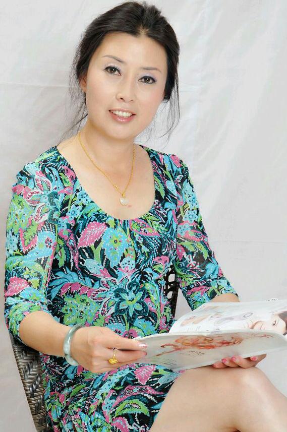 41岁丧偶女征婚照片(id:74294741)_浙江杭州征婚交友_珍爱网