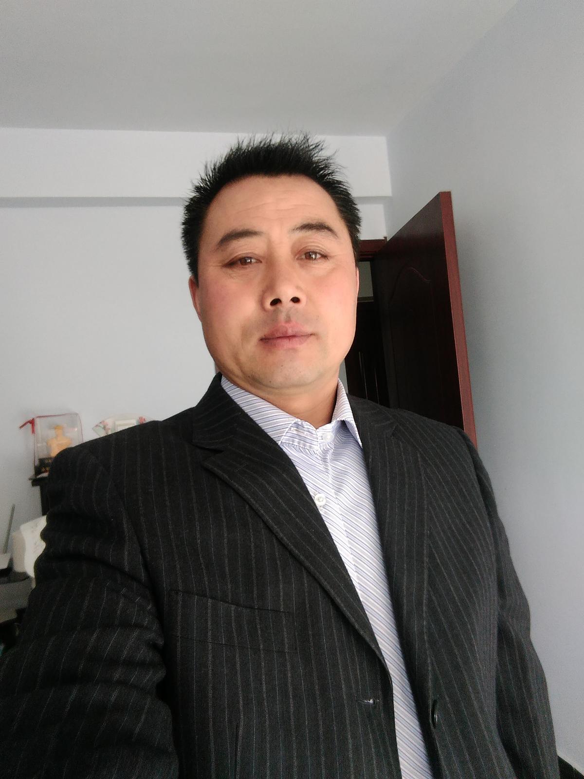 48岁离异男征婚照片(id:77165507)_河北承德征婚交友_珍爱网