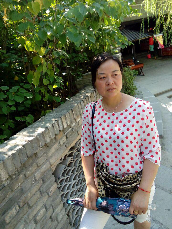 39岁离异女征婚照片(id:82093535)_陕西延安征婚交友_珍爱网