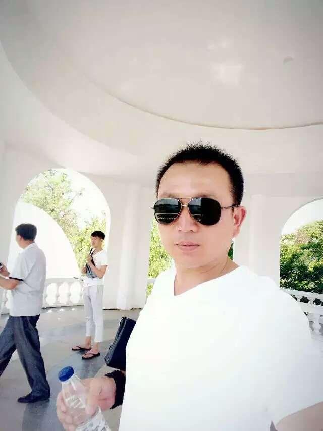 46岁离异男征婚照片(id:92918177)_浙江杭州征婚交友_珍爱网