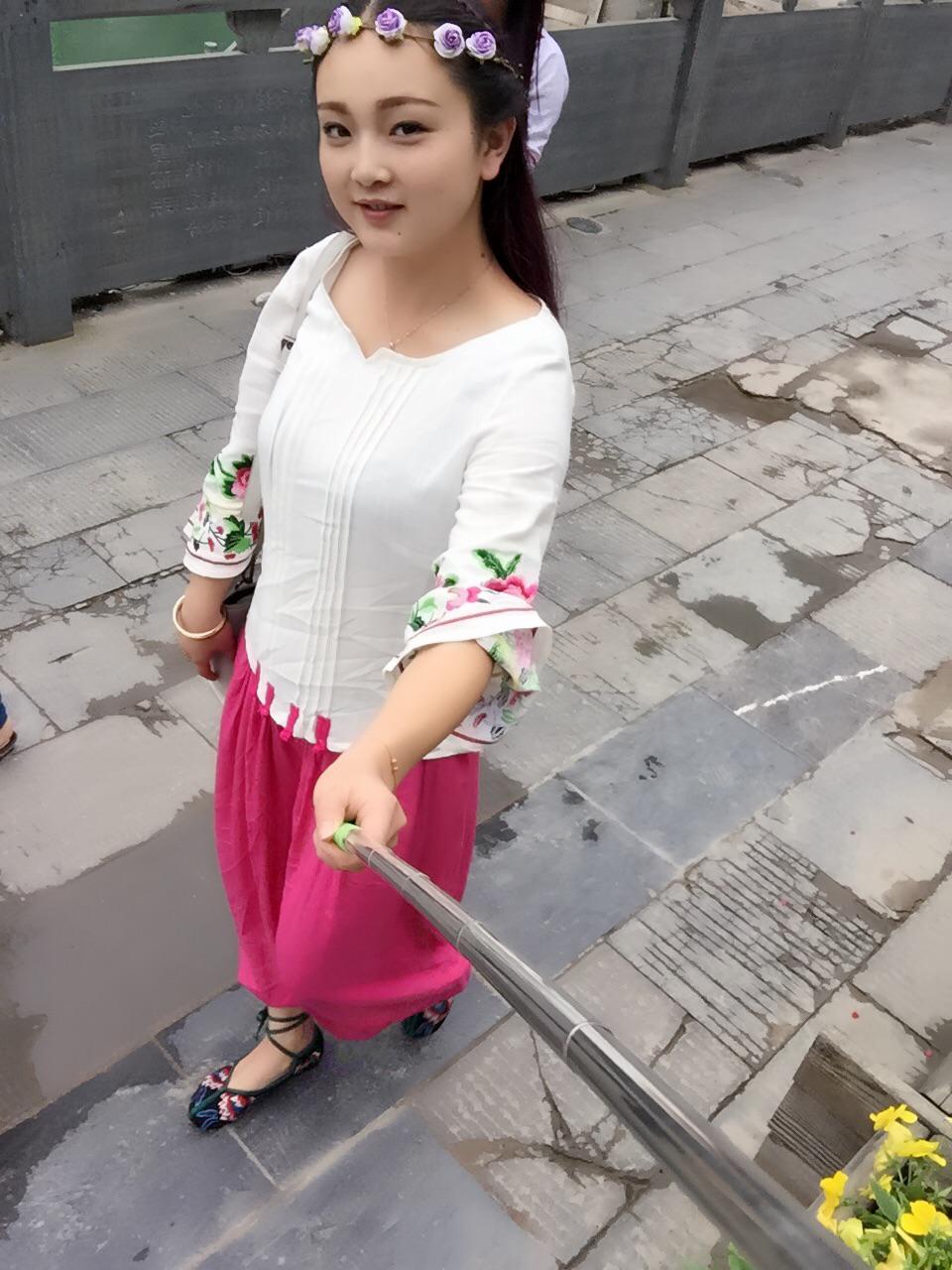 24岁未婚女征婚照片(id:92964329)_贵州贵阳征婚交友_珍爱网