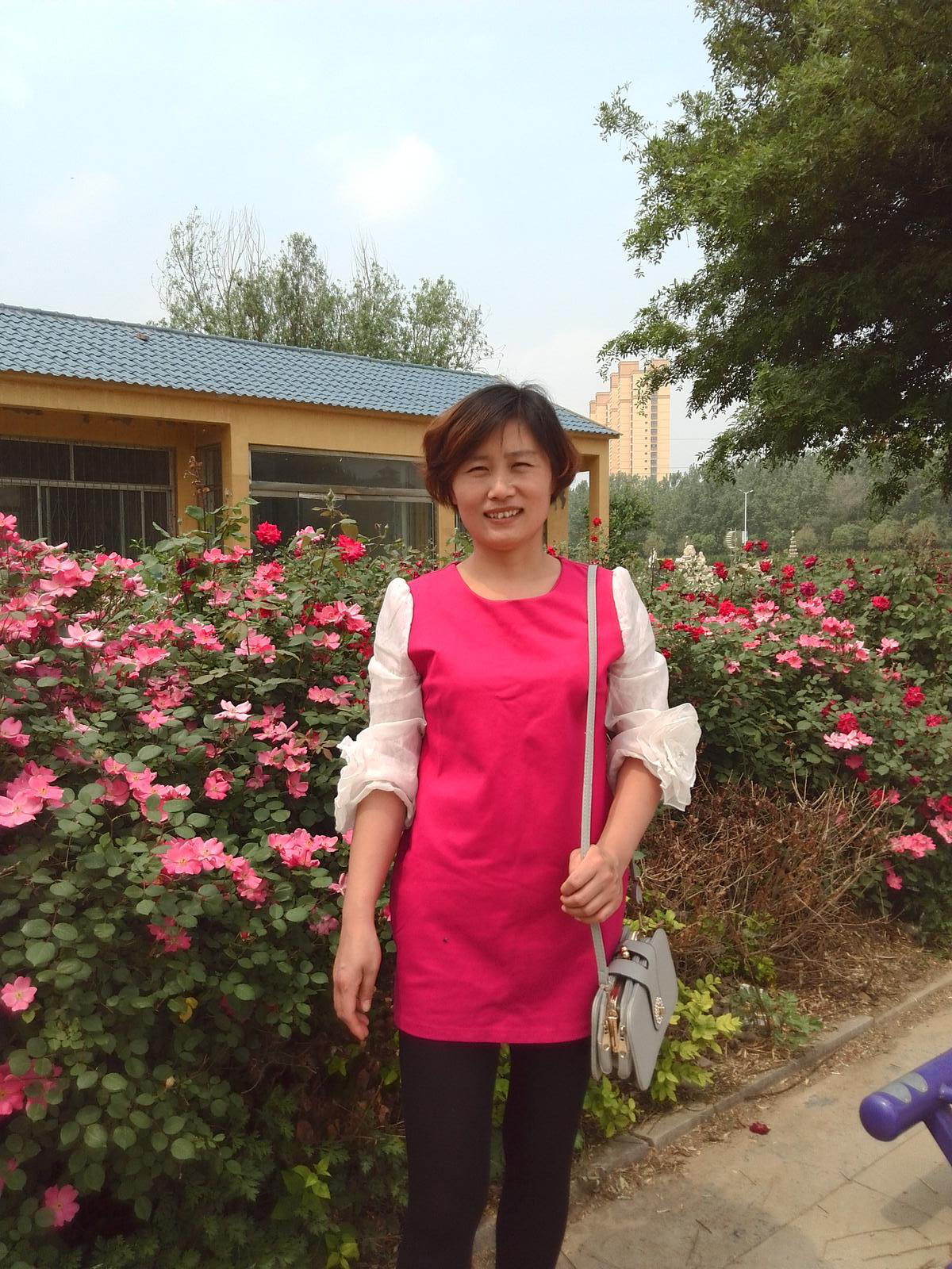 40岁离异女征婚照片(id:92994881)_山东聊城征婚交友_珍爱网