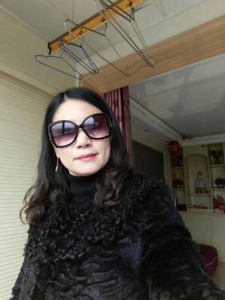 45岁离异女征婚照片(id:93616673)_江苏泰州征婚交友_珍爱网