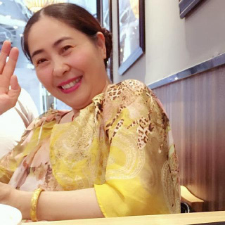 51岁离异女征婚照片(id:95858321)_重庆征婚交友_珍爱网