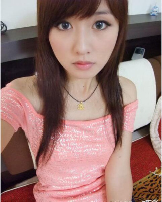 静静的一个人照片
