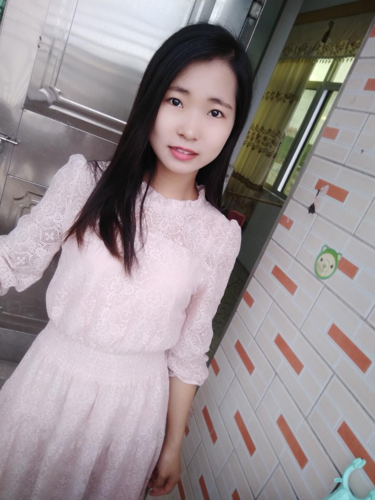 纯甄资料照片_广东汕头征婚交友_珍爱网