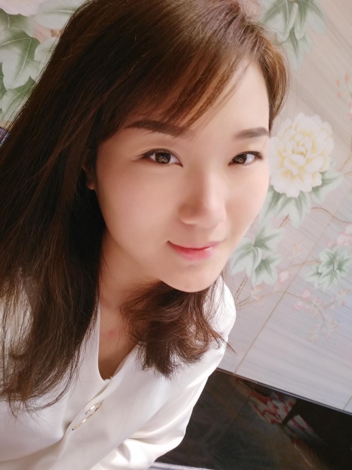 28岁未婚女征婚照片(id:102719315)_江苏南京征婚交友_珍爱网