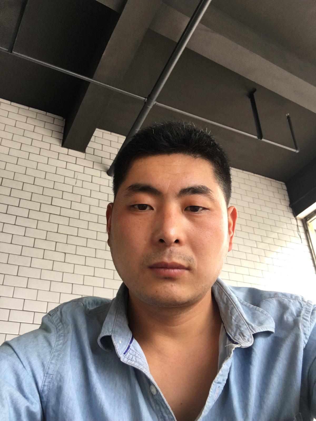 36岁离异男征婚照片(id:104716883)_上海征婚交友_珍爱网