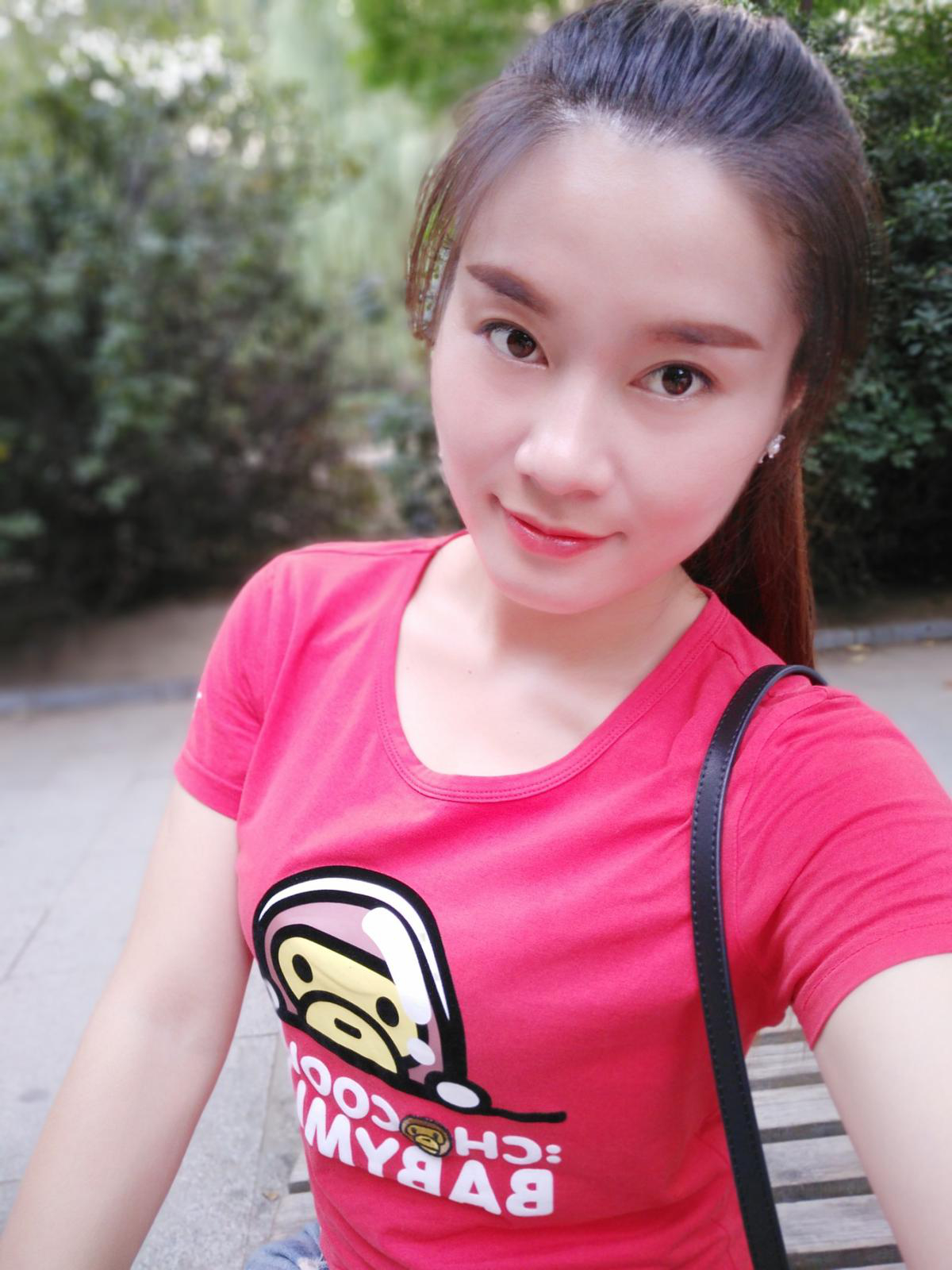 27岁未婚女征婚照片(id:106793069)_河南郑州征婚交友_珍爱网