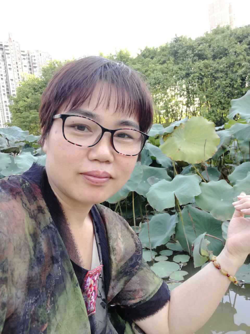 45岁离异女征婚照片(id:107540099)_四川泸州征婚交友_珍爱网