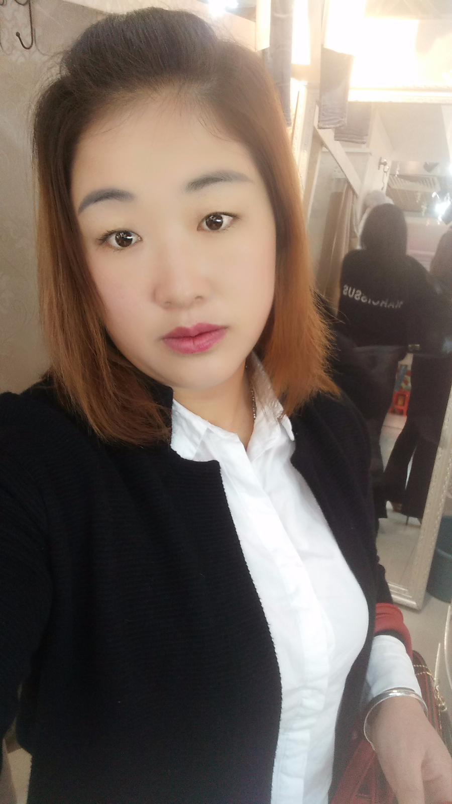 33岁离异女征婚照片(id:109181105)_云南昆明征婚交友_珍爱网
