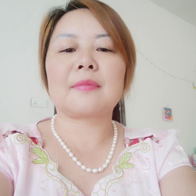 白云资料照片_重庆征婚交友_珍爱网