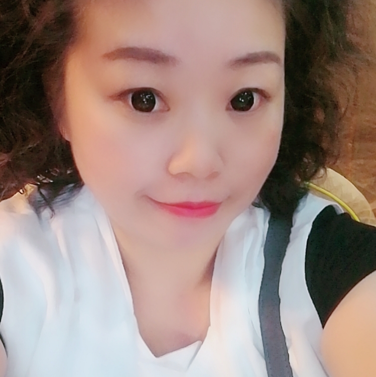 36岁离异女征婚照片(id:1712869517)_湖北武汉征婚交友_珍爱网
