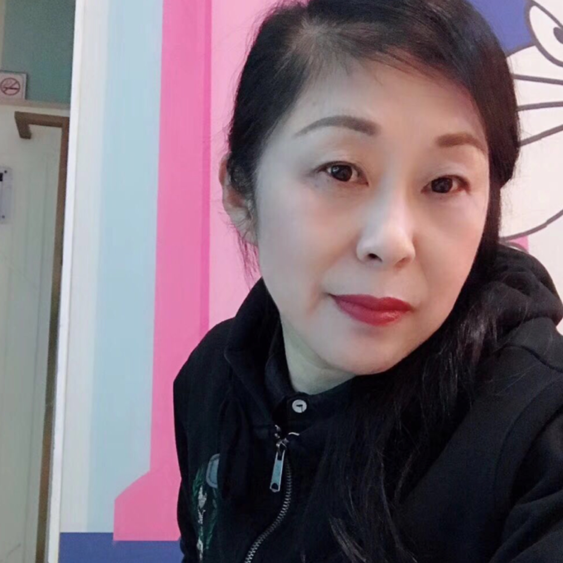 60岁女征婚图片