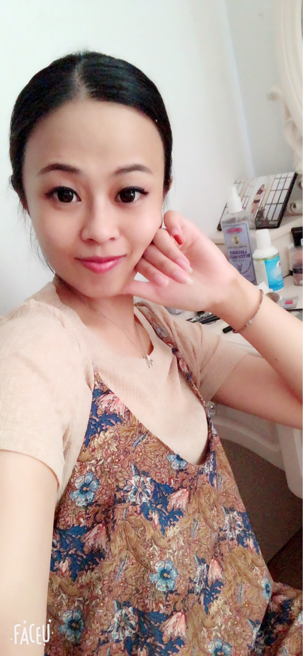 30岁未婚女征婚照片(id:1987809809)_山东淄博征婚交友_珍爱网