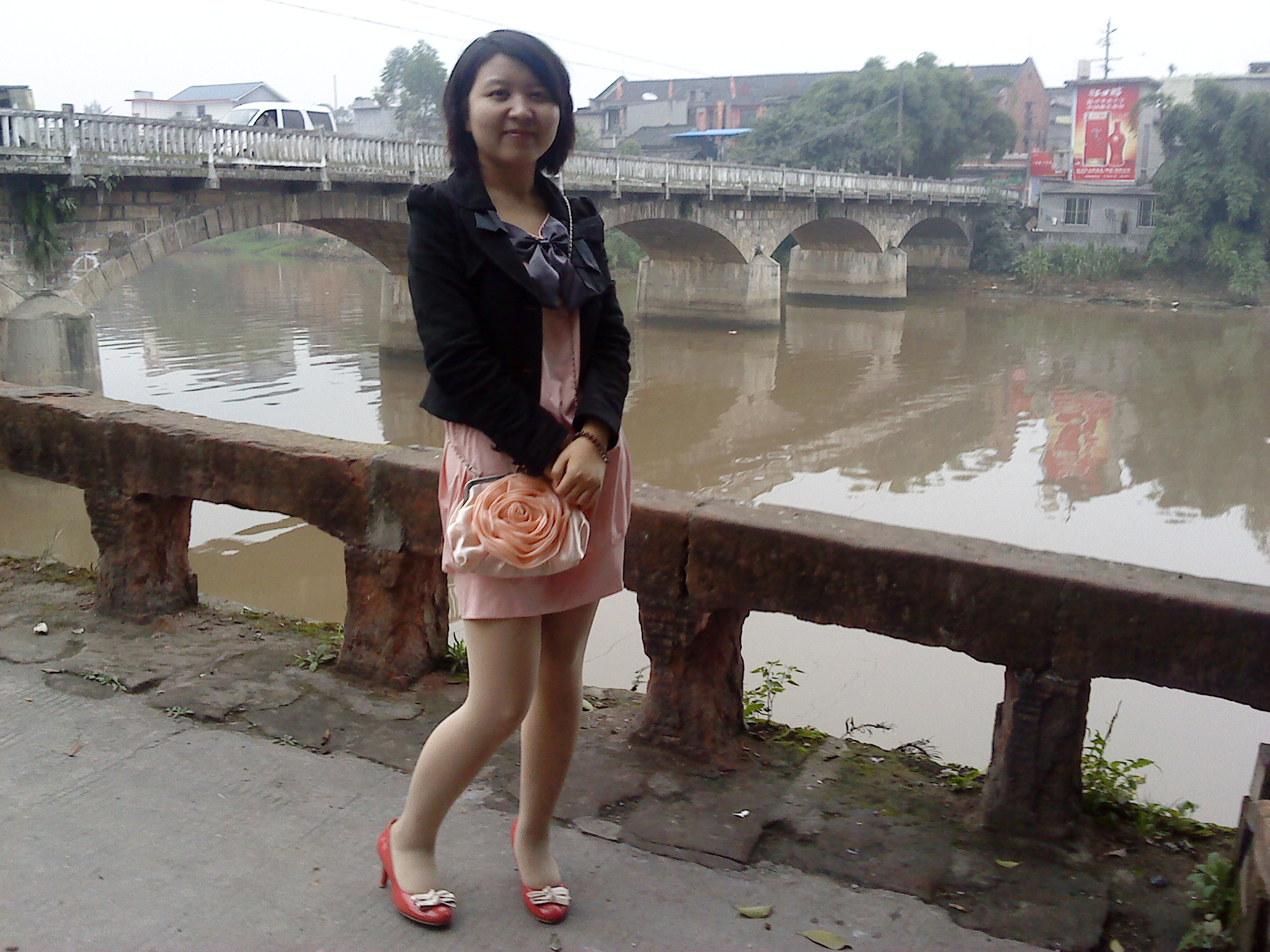 livia资料照片_四川乐山征婚交友_珍爱网