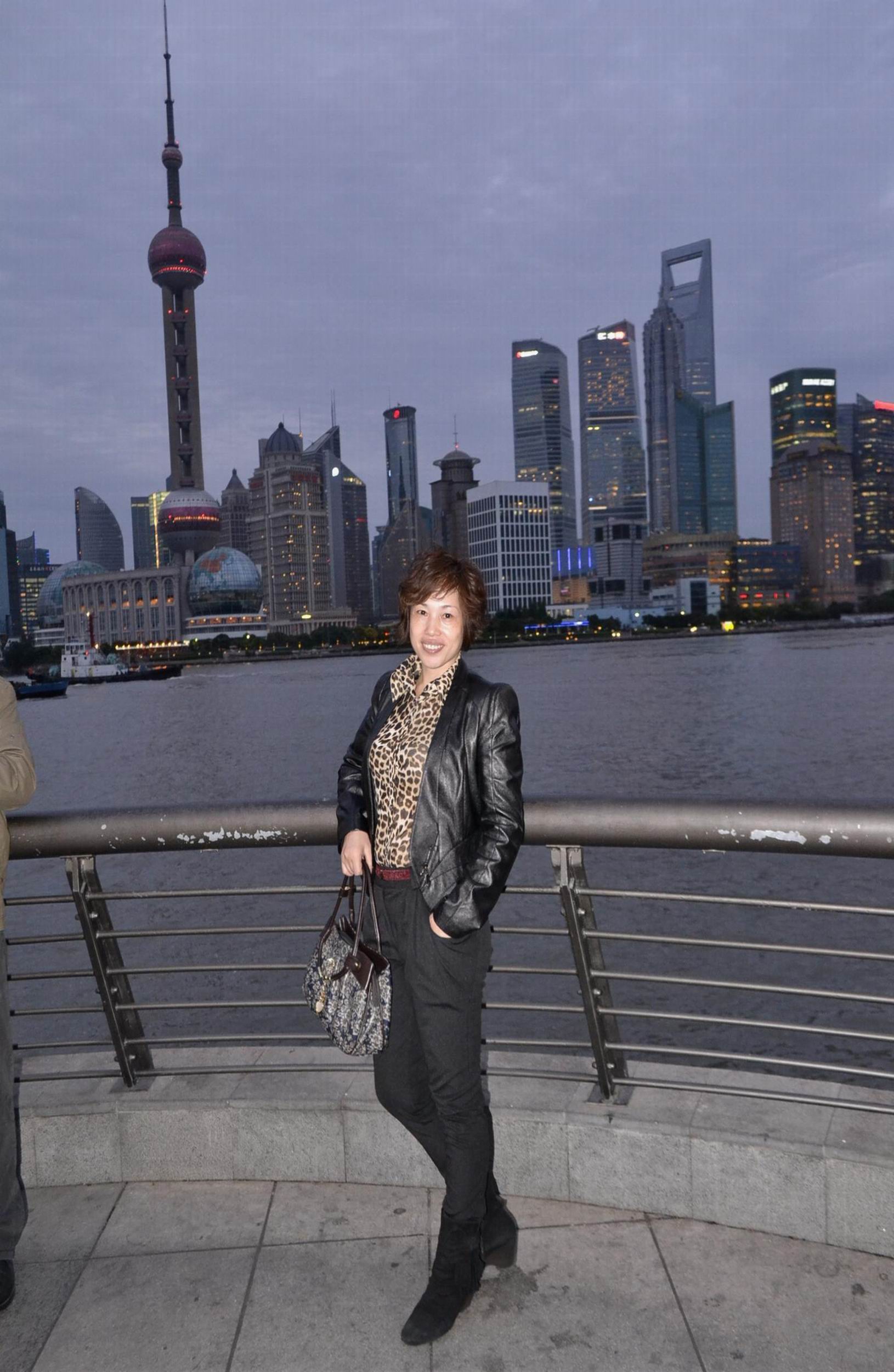 幸福来敲门资料照片_重庆征婚交友_珍爱网